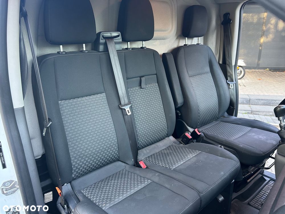 Ford Transit Custom - 16