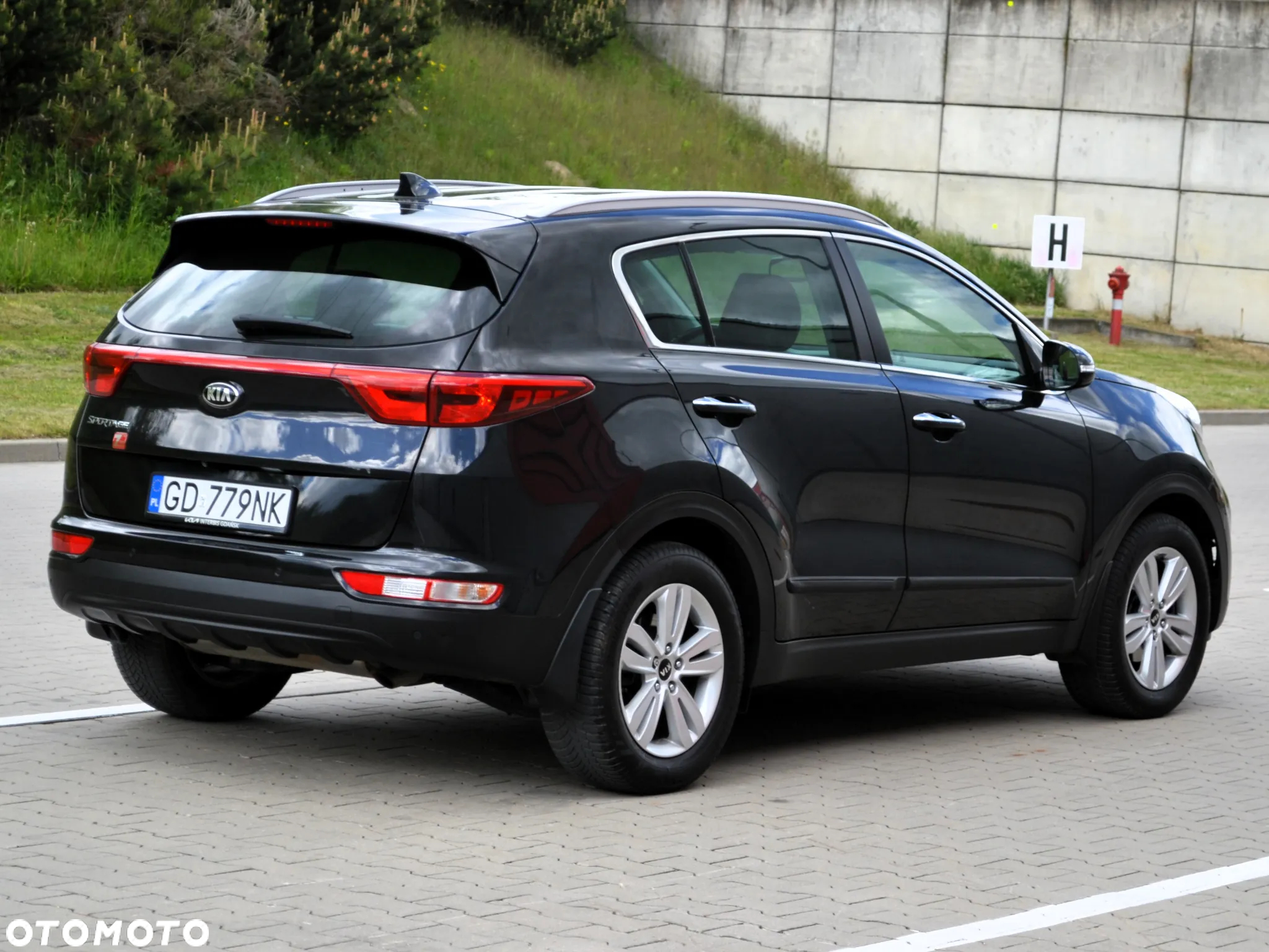 Kia Sportage 1.7 CRDI L 2WD DCT - 2