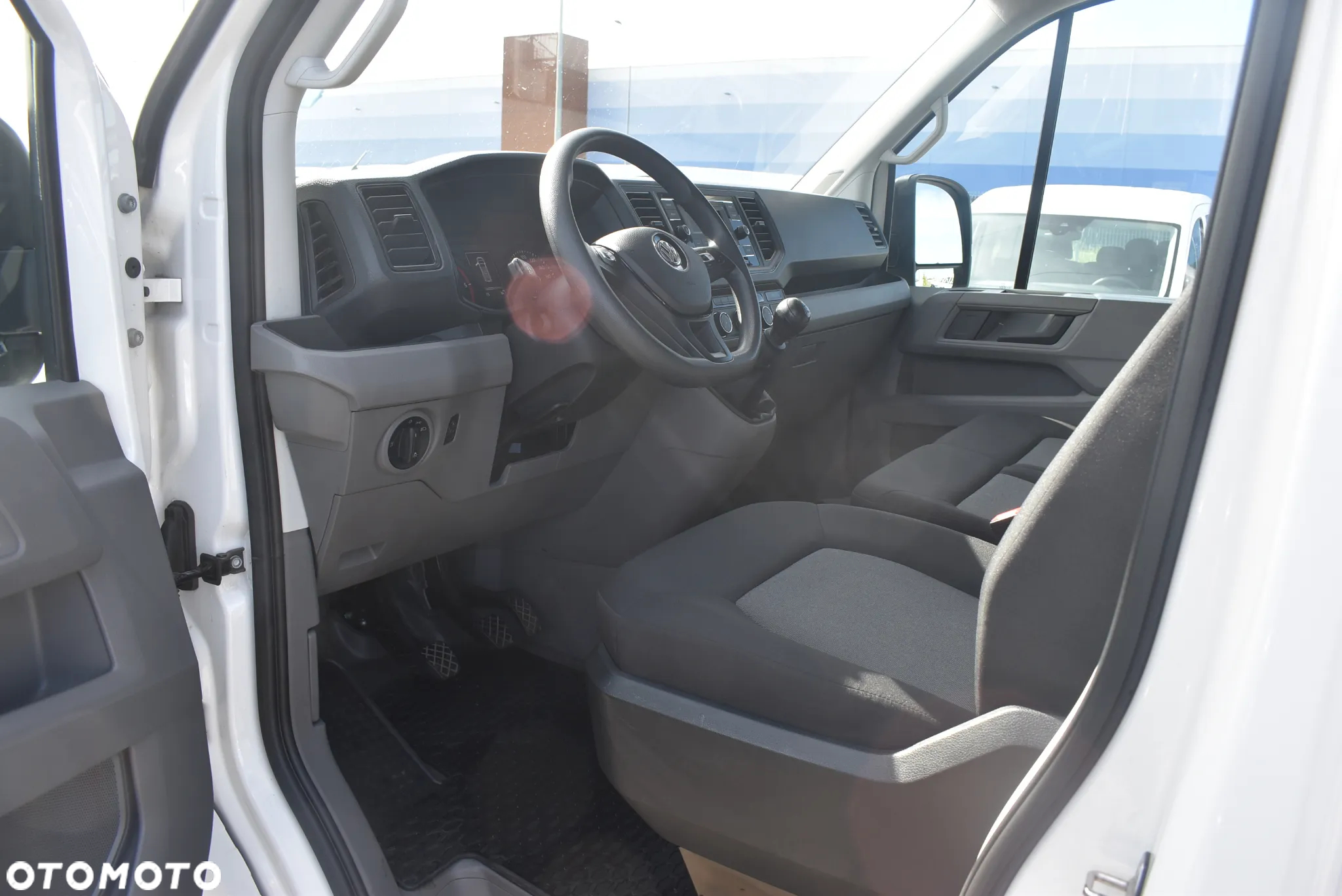 Volkswagen CRAFTER 35 TDI - 9