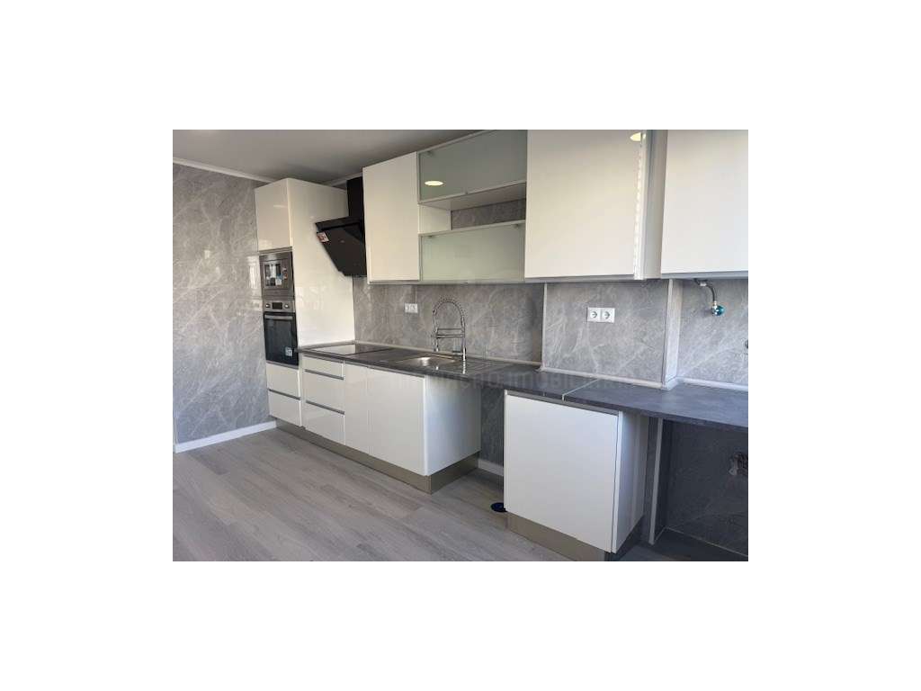 Apartamento T2 em Oeiras - Grande imagem: 5/18