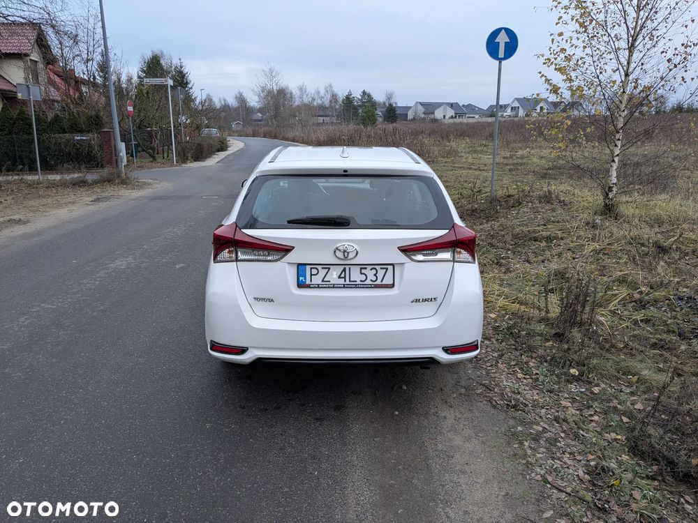 Toyota Auris 1.33 VVT-i Active - 5
