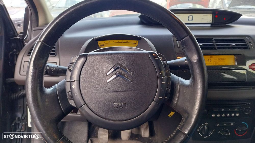 Citroën C4 1.4 16V SX - 6