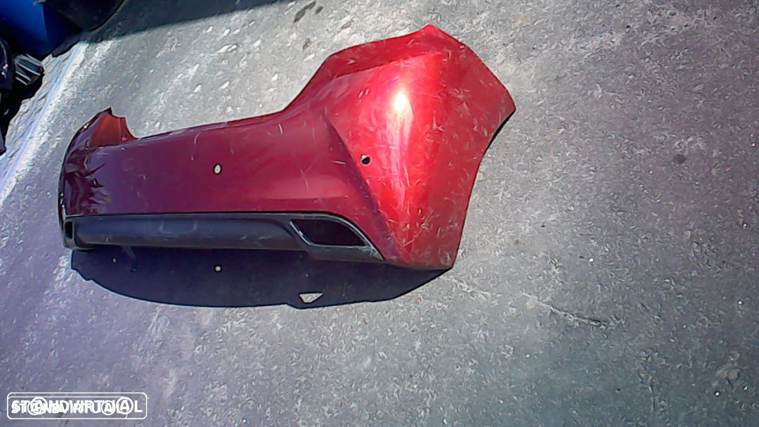 parachoque Toyota yaris - 2