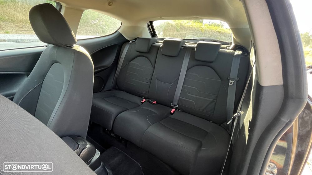 Alfa Romeo MiTo 1.3 JTD Distinctive S&S - 10