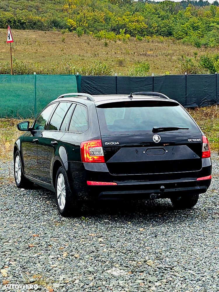 Skoda Octavia Combi 1.2 TSI FAMILY - 8
