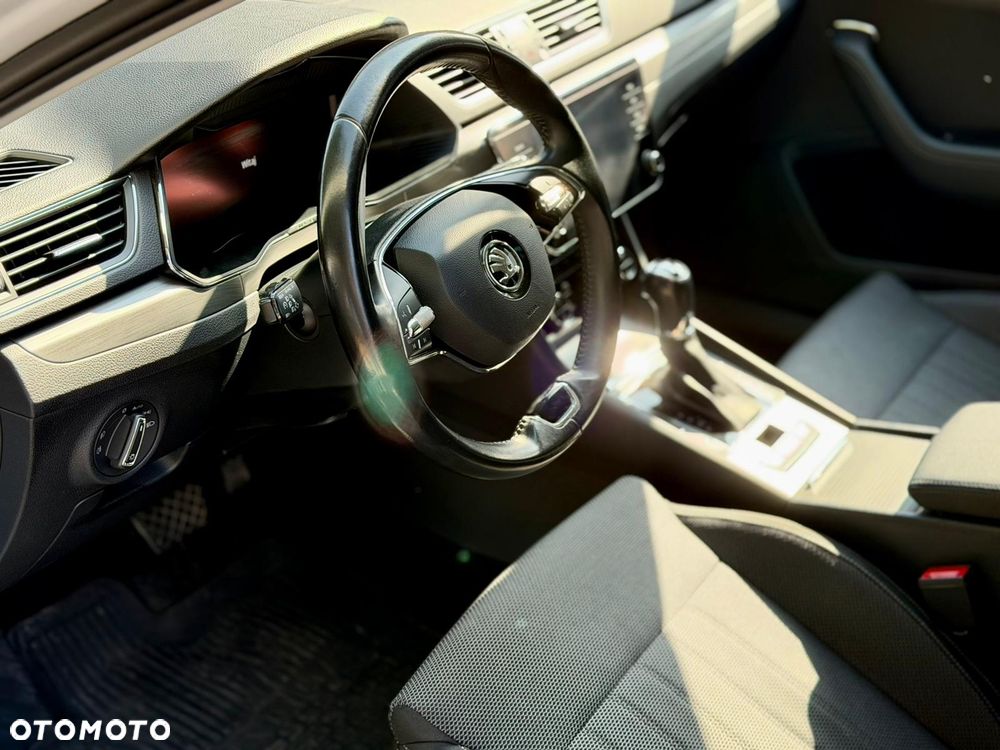 Skoda Superb 2.0 TDI SCR 4x4 Style DSG - 21