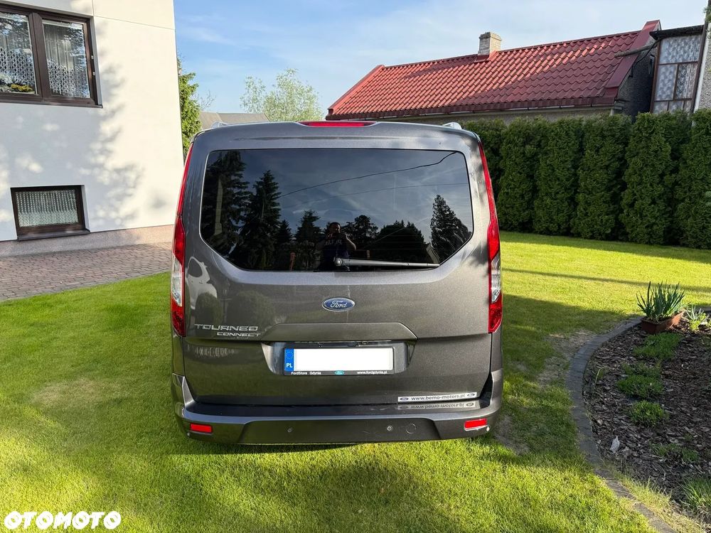 Ford Tourneo Connect Grand - 5