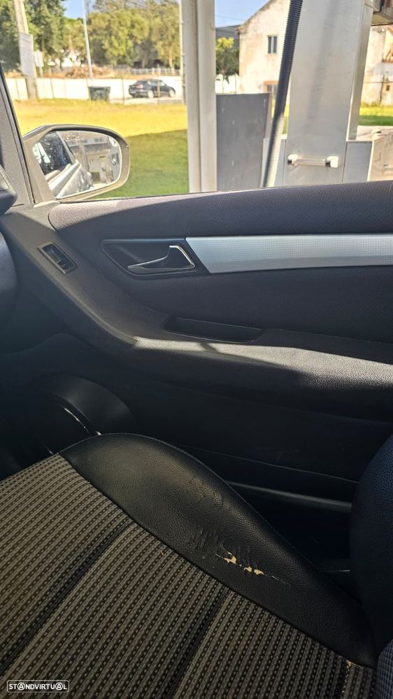 Mercedes-Benz A 150 Avantgarde - 11