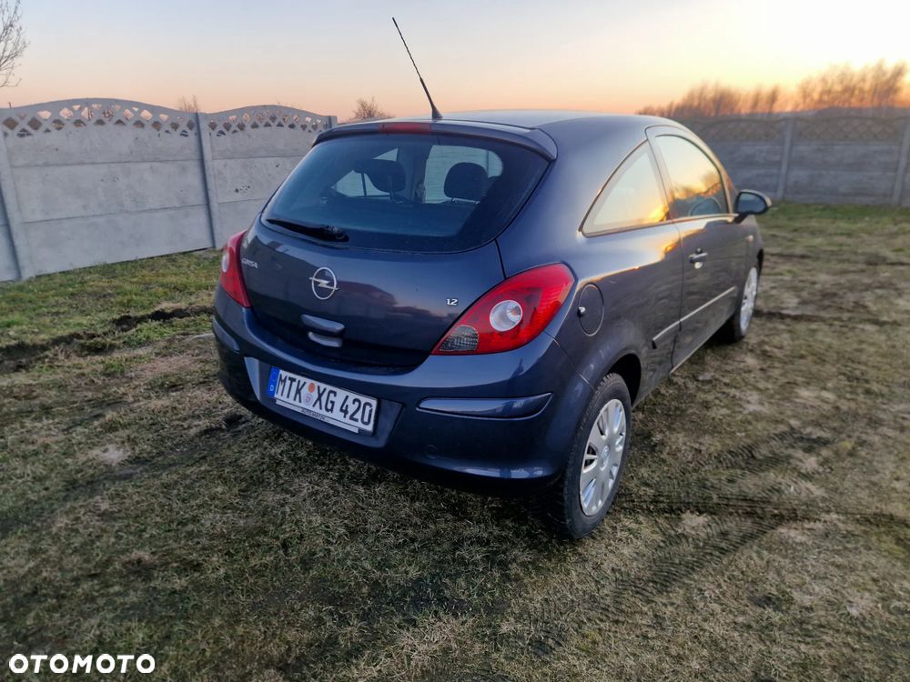 Opel Corsa 1.2 16V Innovation - 6
