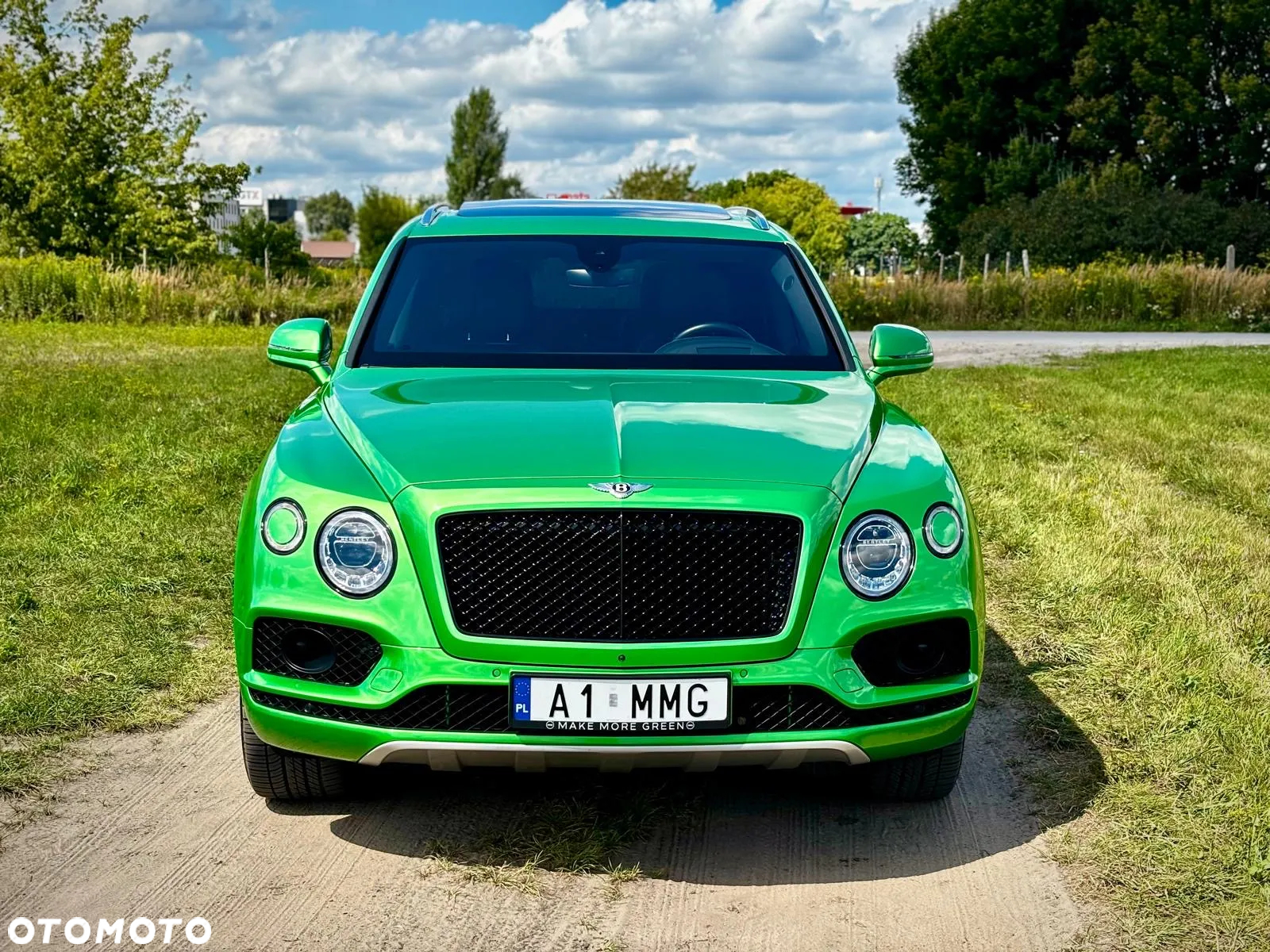 Bentley Bentayga V8