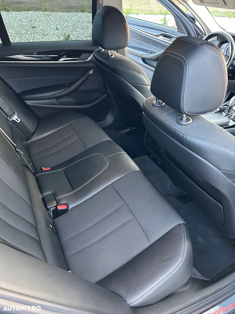BMW Seria 5 530d xDrive Aut. Sport Line - 17