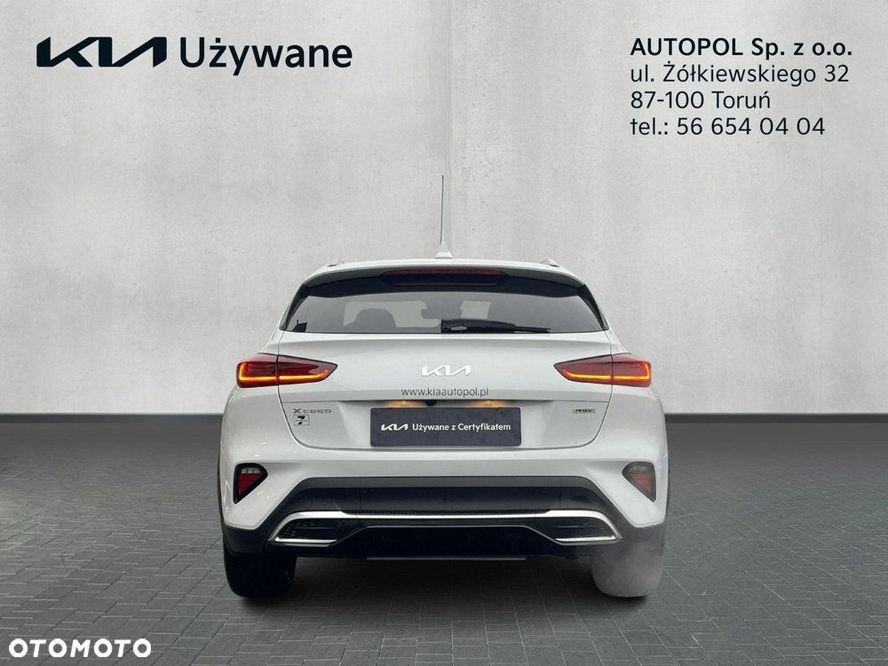 Kia XCeed - 4