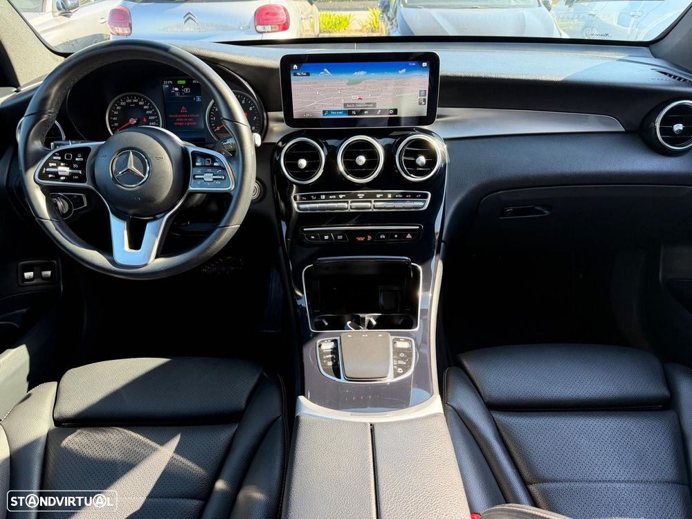 Mercedes-Benz GLC 300 e Coupé 4Matic - 12