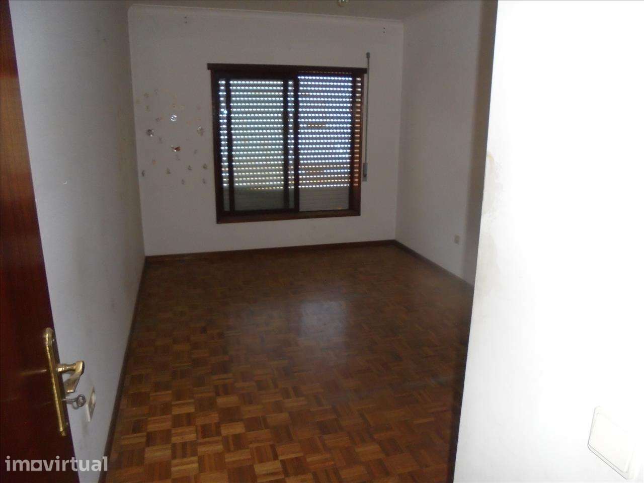Apartamento T3 - Macedo de Cavaleiros (Bragança) - Grande imagem: 5/8
