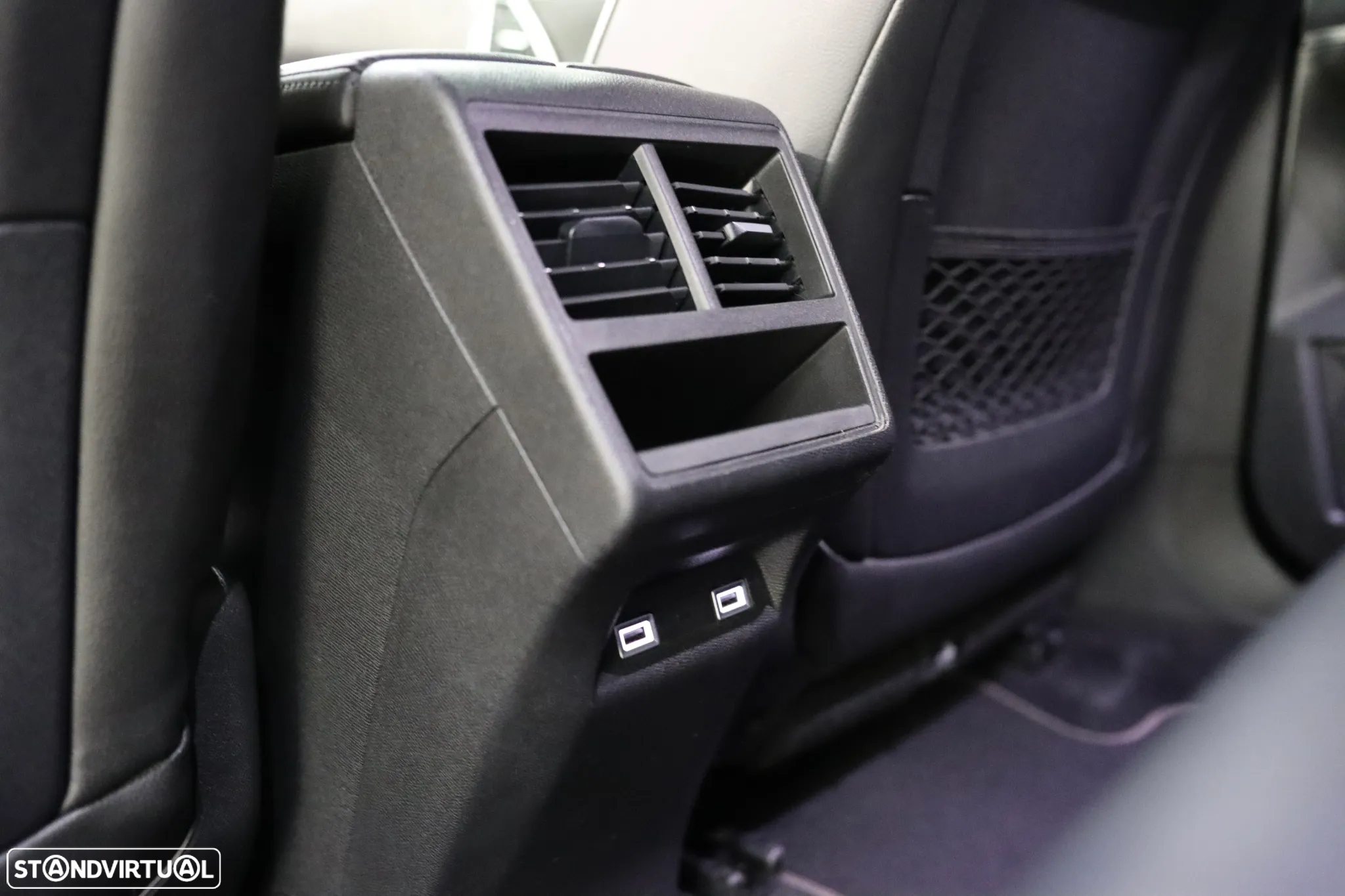 DS DS7 Crossback 1.5 BlueHDi Performance Line EAT8 - 11