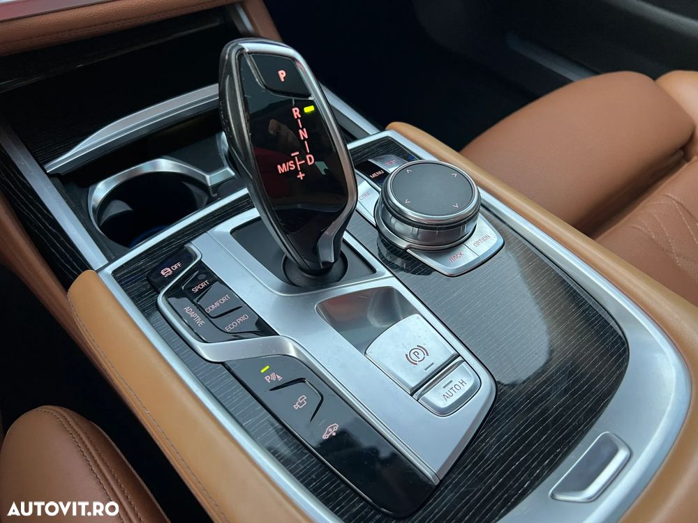 BMW Seria 7 730d xDrive - 14