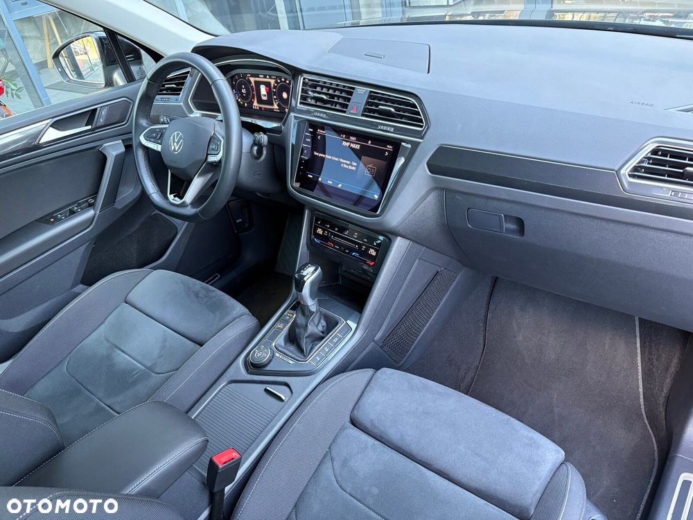 Volkswagen Tiguan - 17