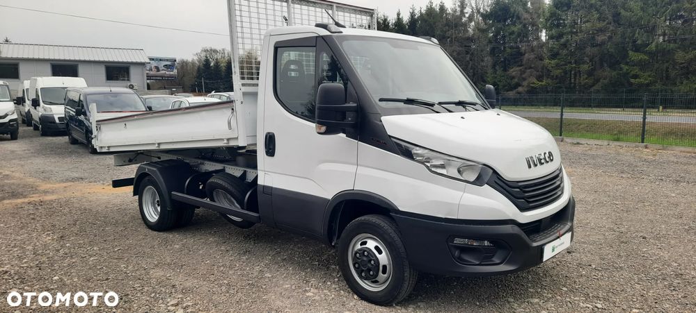 Iveco DAILY - 3