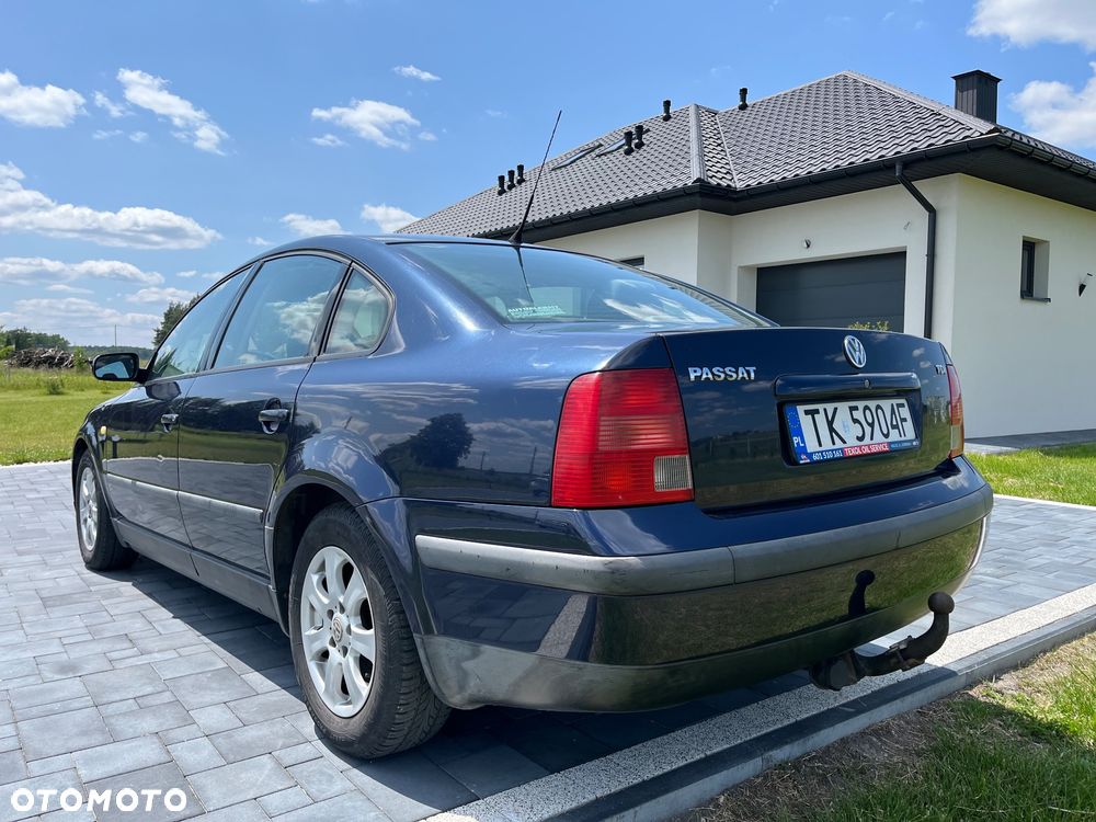 Volkswagen Passat 1.9 TDI - 1