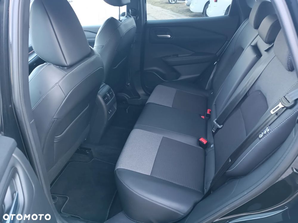 Nissan Qashqai 1.3 DIG-T MHEV N-Connecta Xtronic - 19