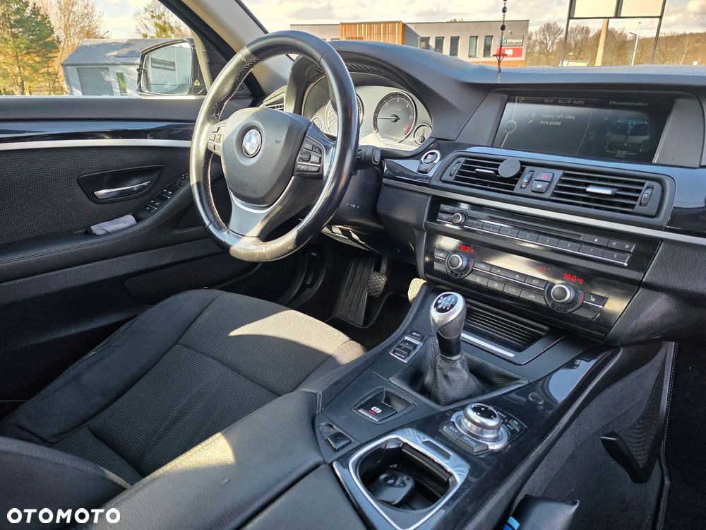 BMW Seria 5 520d - 10
