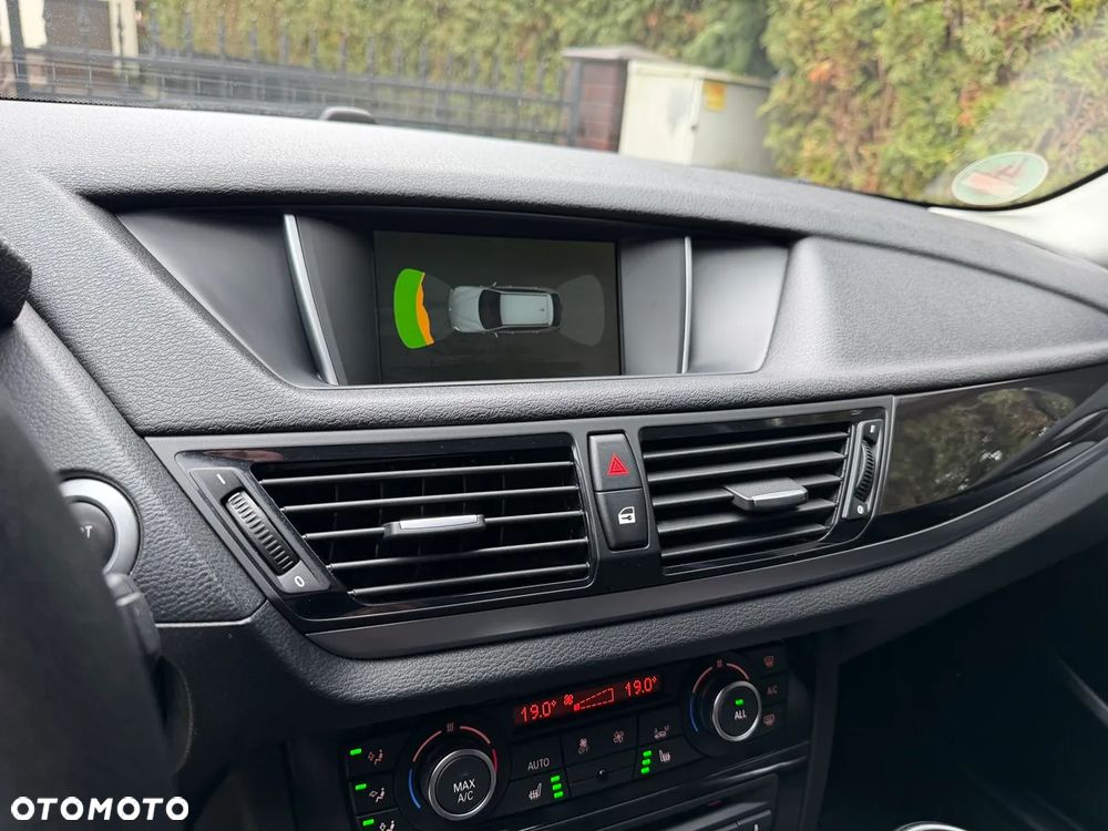 BMW X1 xDrive18d xLine - 18