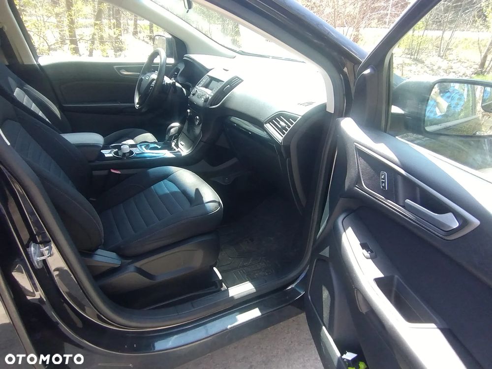 Ford Edge - 10