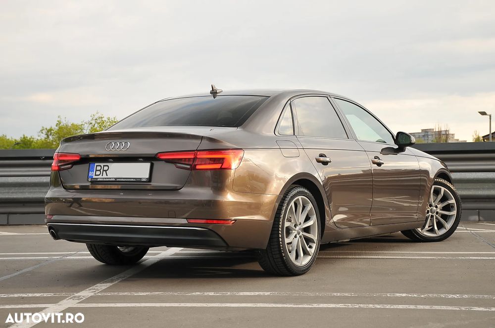 Audi A4 2.0 TDI S tronic - 12