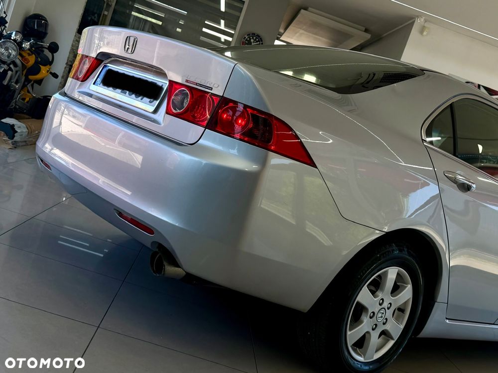 Honda Accord 2.0 Comfort - 19