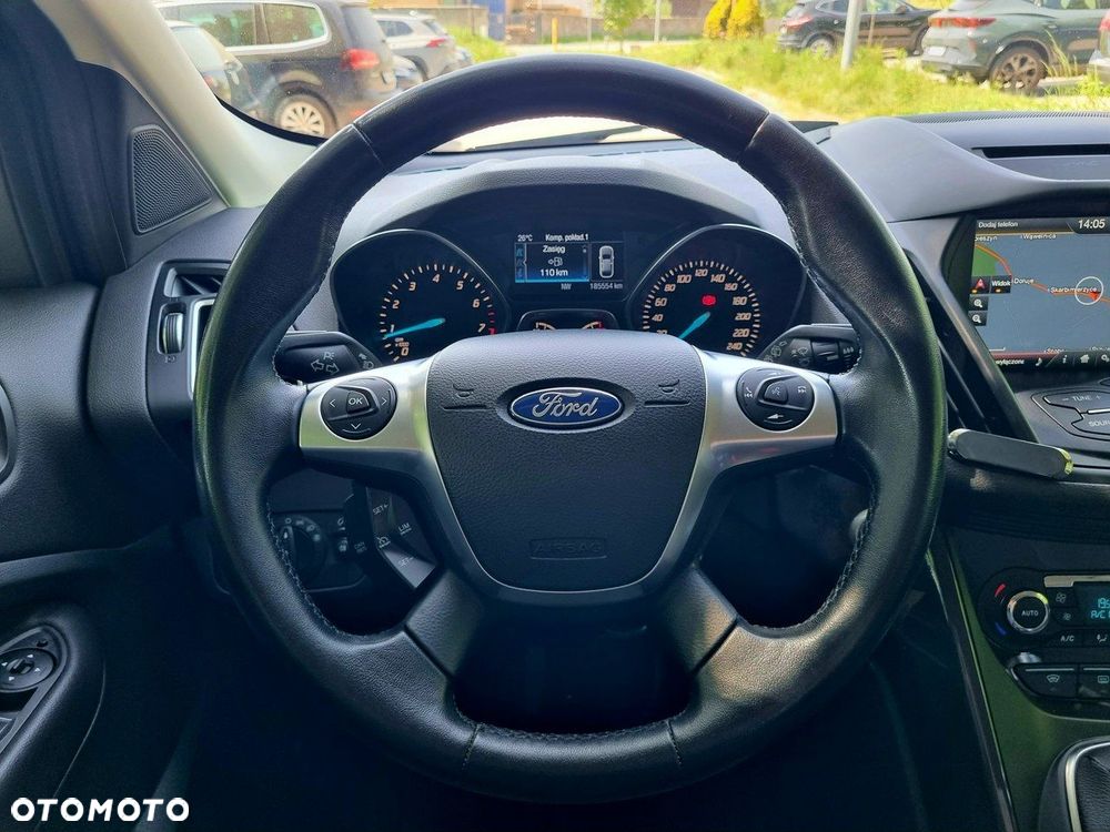 Ford Kuga 1.5 EcoBoost 2x4 Titanium - 15