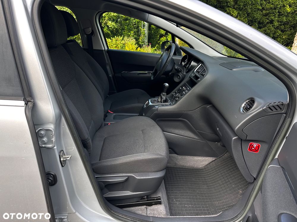 Peugeot 5008 120 VTi Active - 13