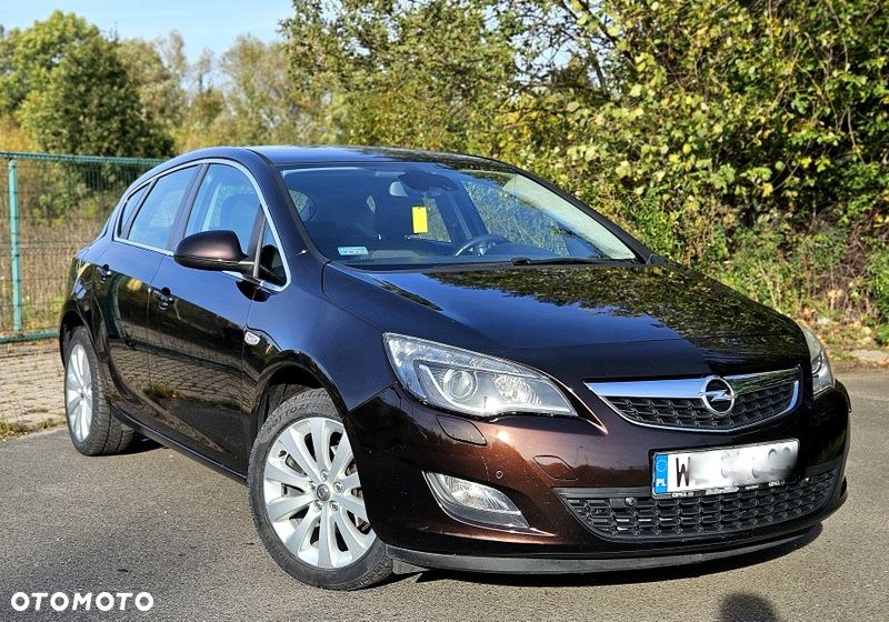 Opel Astra 1.4 T Cosmo - 1