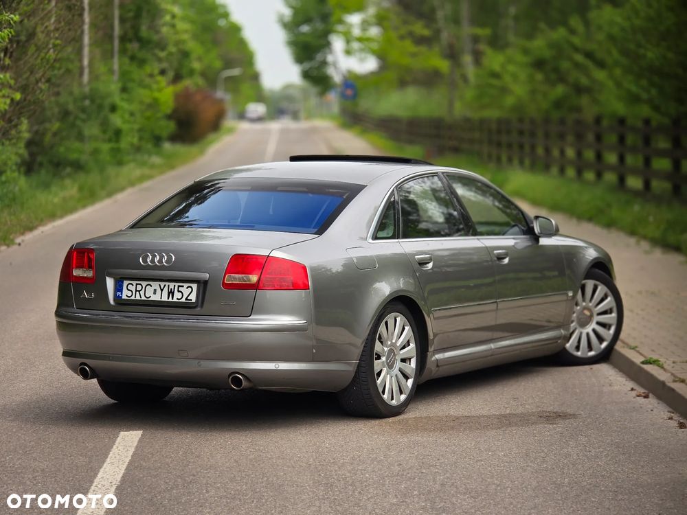 Audi A8 4.2 Quattro - 4