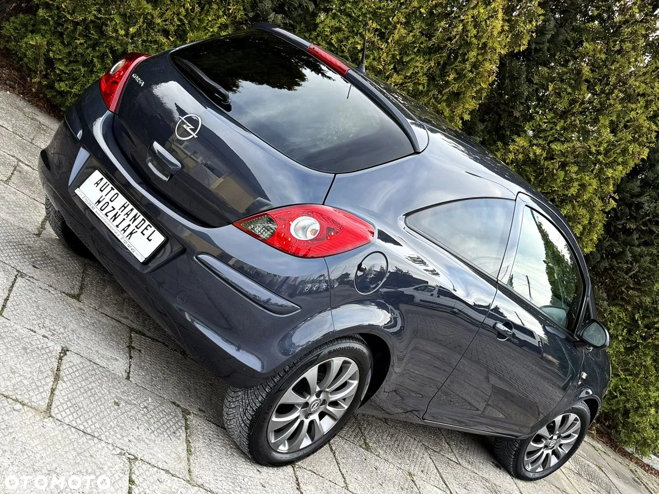 Opel Corsa - 10