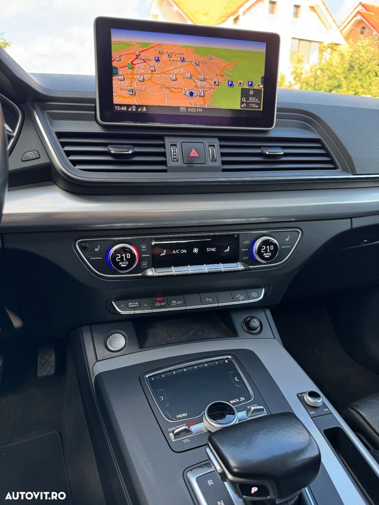 Audi Q5 2.0 TFSI S tronic Sport - 8