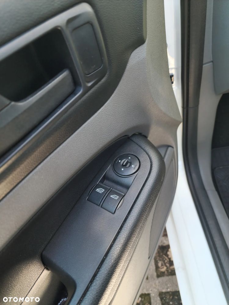 Ford Focus 1.6 TDCi Trend - 10