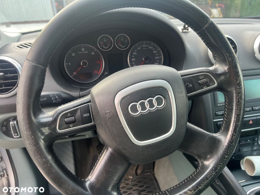Audi A3 Sportback 1.6 TDI DPF Ambition - 9