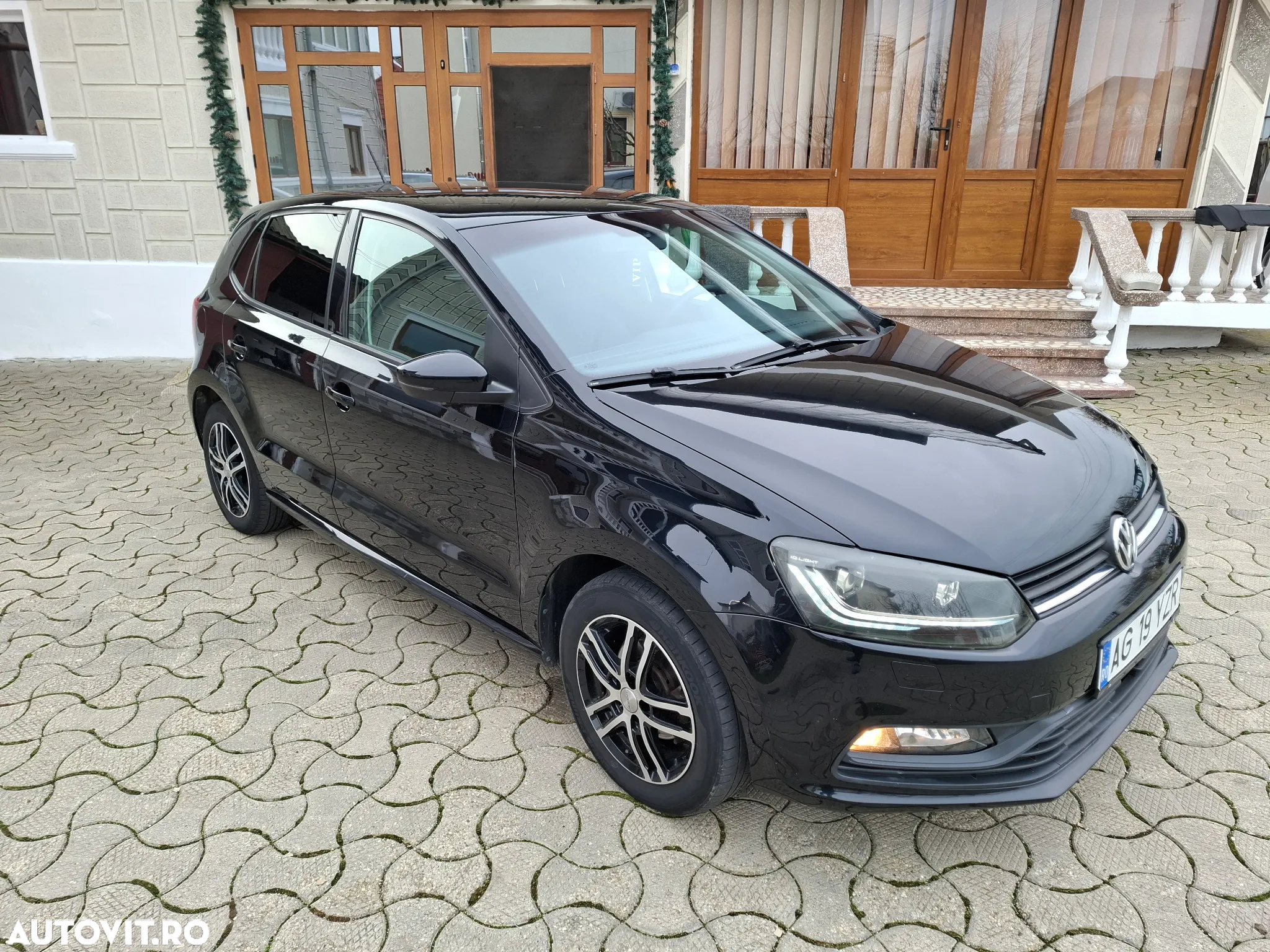 Volkswagen Polo 1.4 TDI (Blue Motion Technology) Comfortline - 9