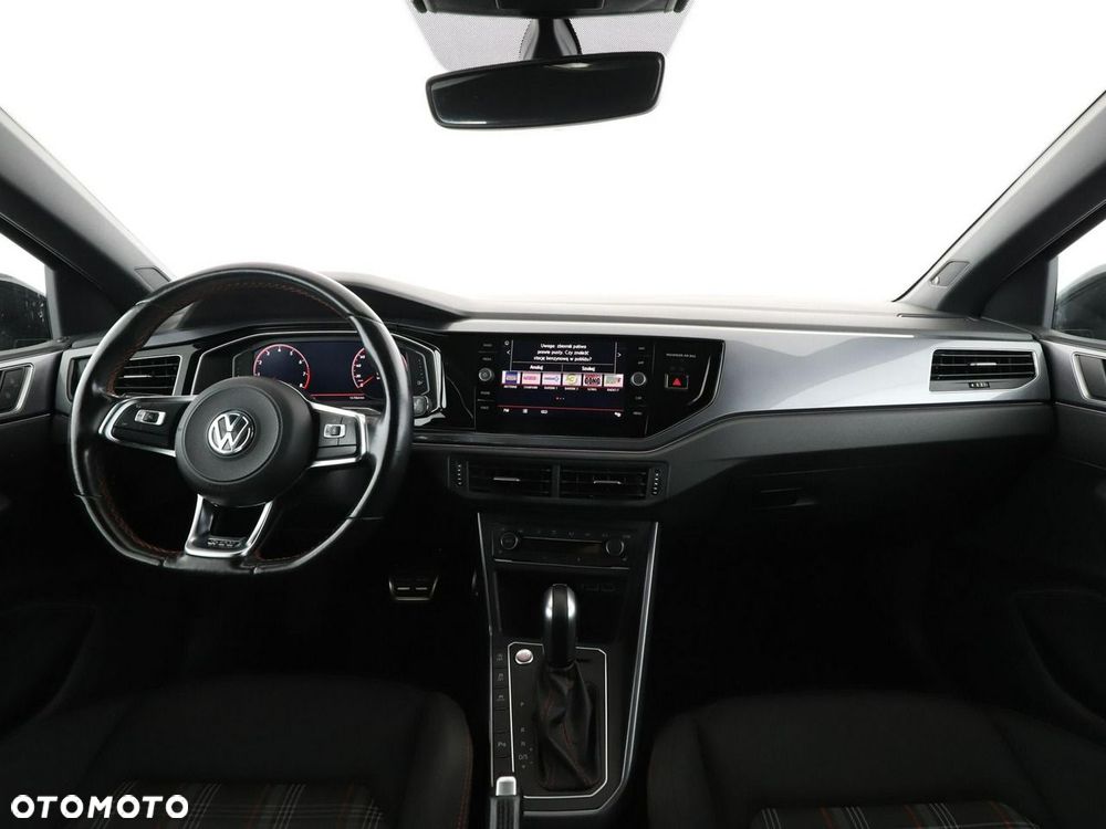 Volkswagen Polo 2.0 TSI DSG GTI - 16