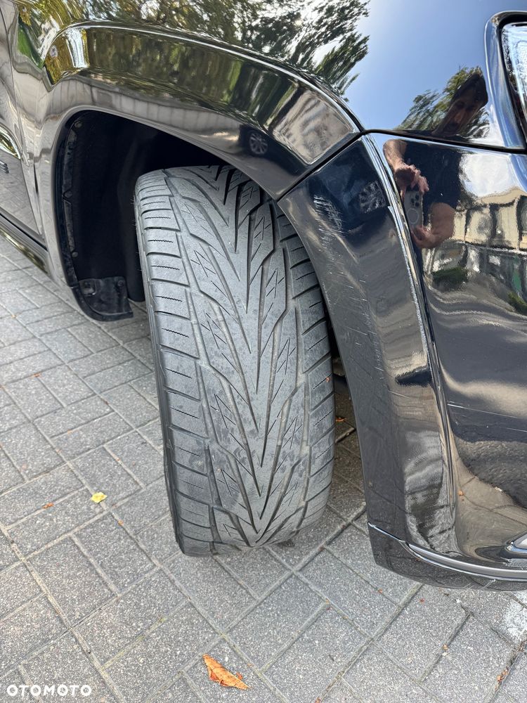Jeep Grand Cherokee - 14