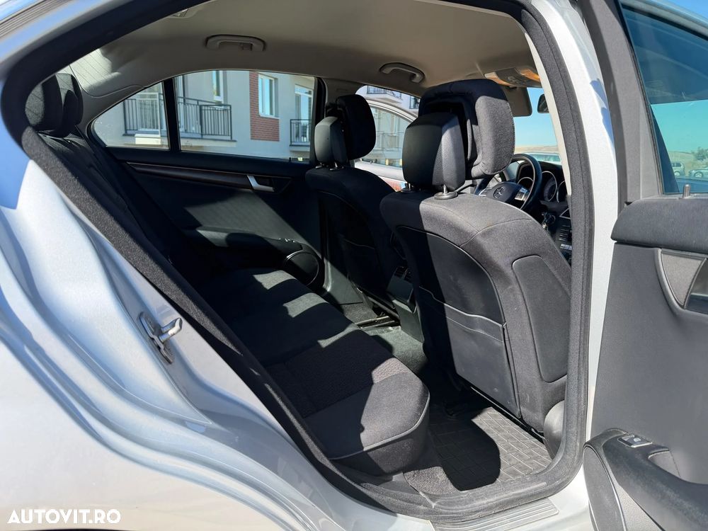 Mercedes-Benz C 220 CDI 7G-TRONIC Edition - 11