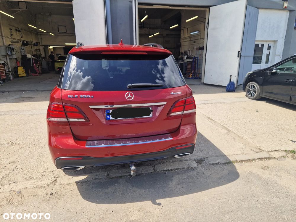 Mercedes-Benz GLE 350 d 4-Matic - 4