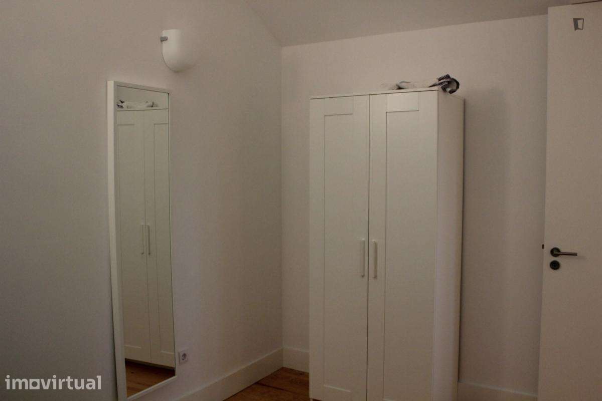 Apartamento com 2 quartos - localizado em Cedofeita Porto - Grande imagem: 4/13