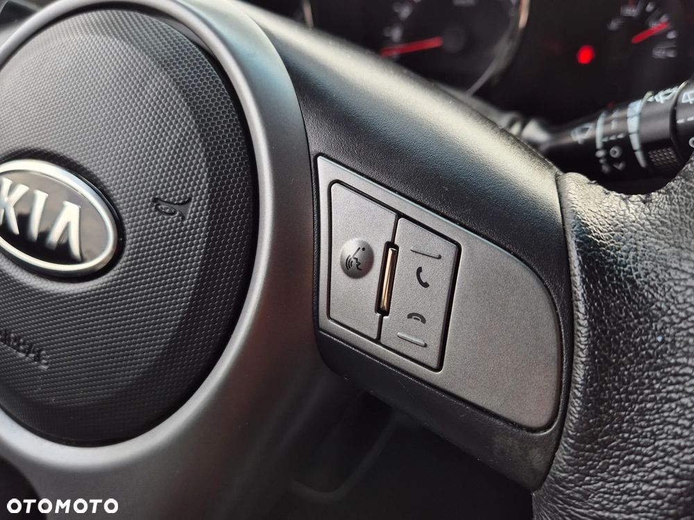 Kia Soul 1.6 CVVT Black Collection - 30