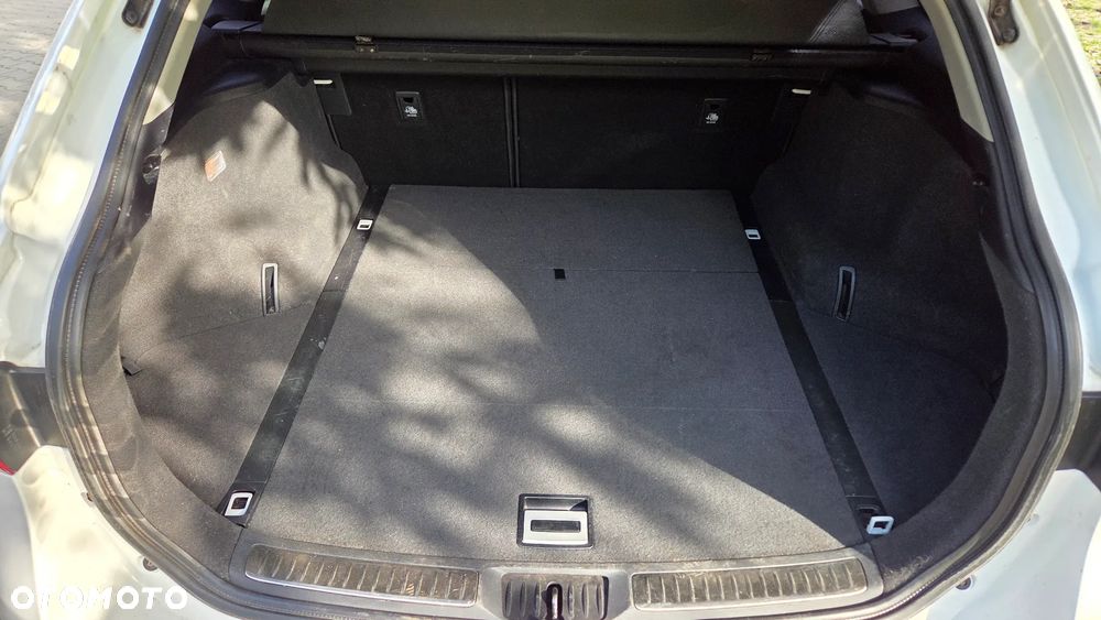 Toyota Avensis 1.6 Business Edition - 22