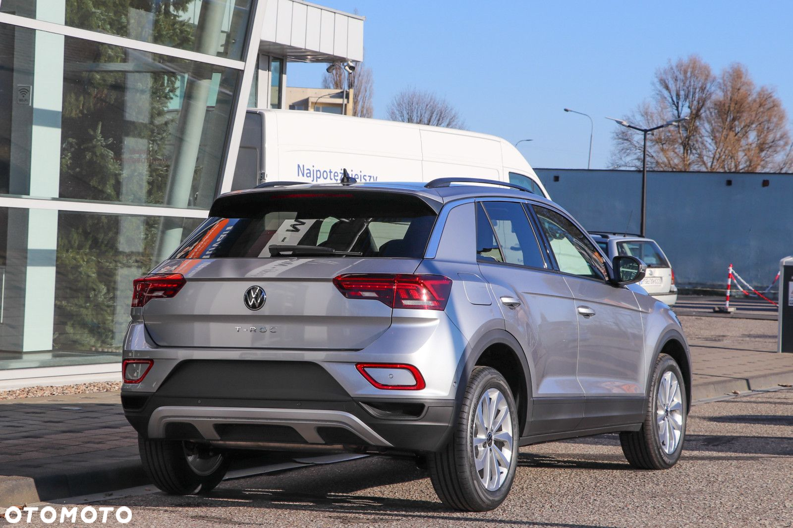 Volkswagen T-Roc - 7
