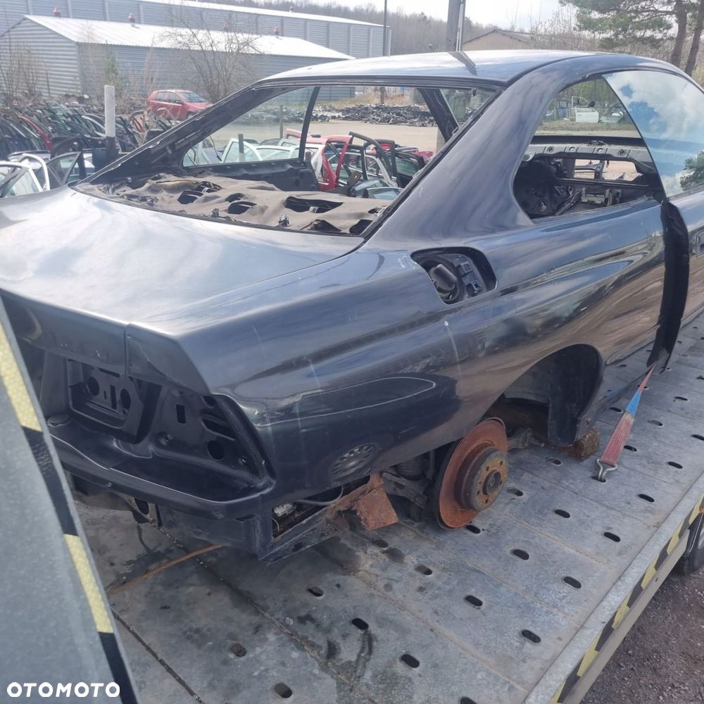 BMW 8 E31 840 850 KAROSERIA SZKIELET GOŁA BUDA EU - 2