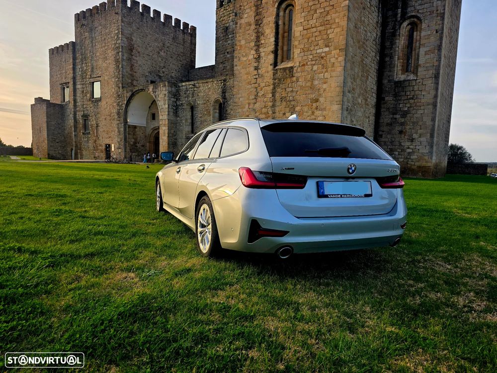 BMW 330 e xDrive Aut. - 2