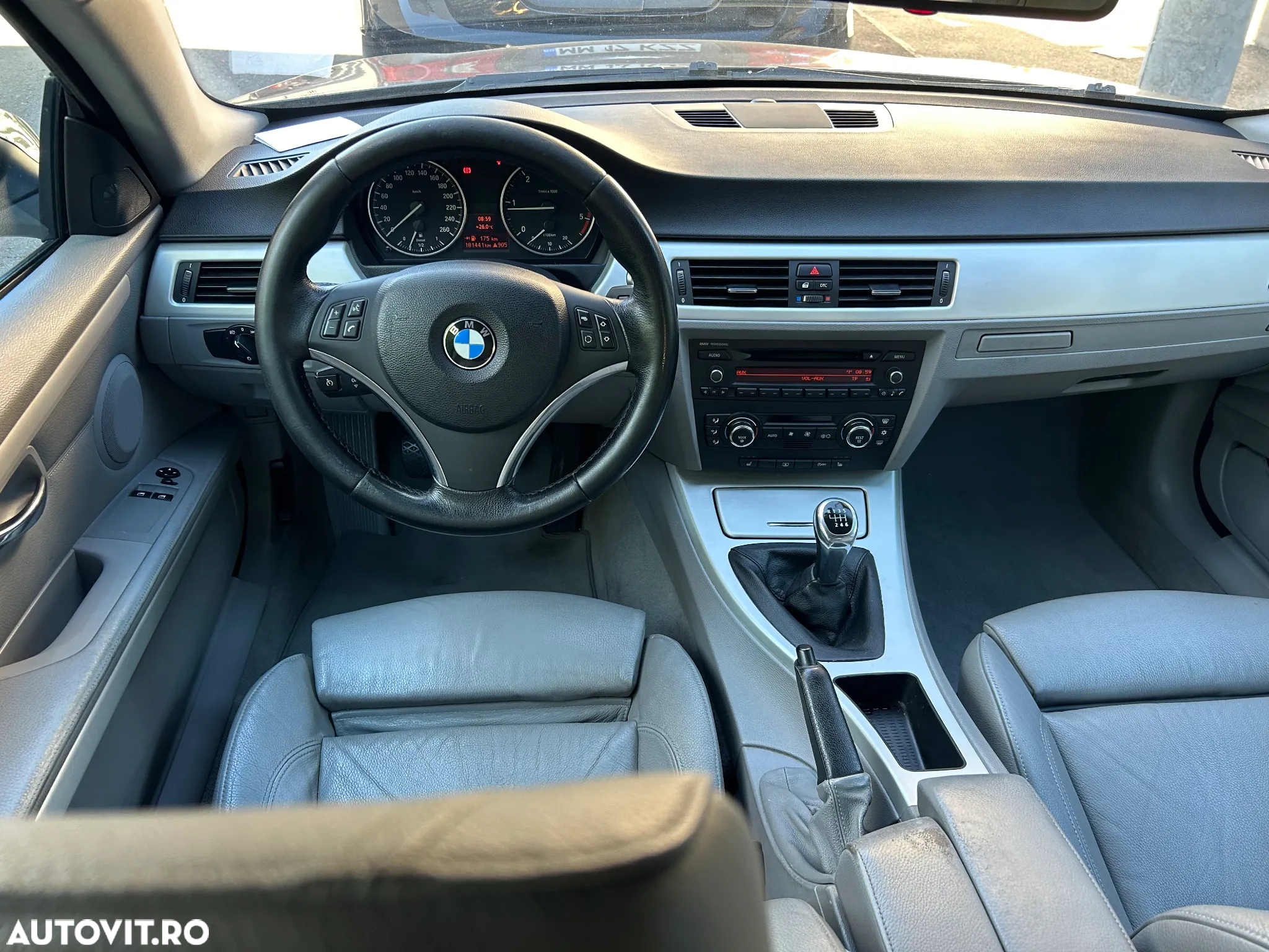 BMW Seria 3 320Cd Coupe - 13