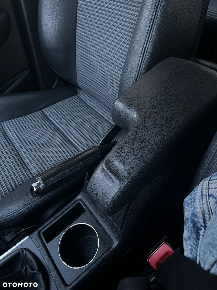 Mercedes-Benz Klasa B 180 CDI DPF SPORT EDITION - 14